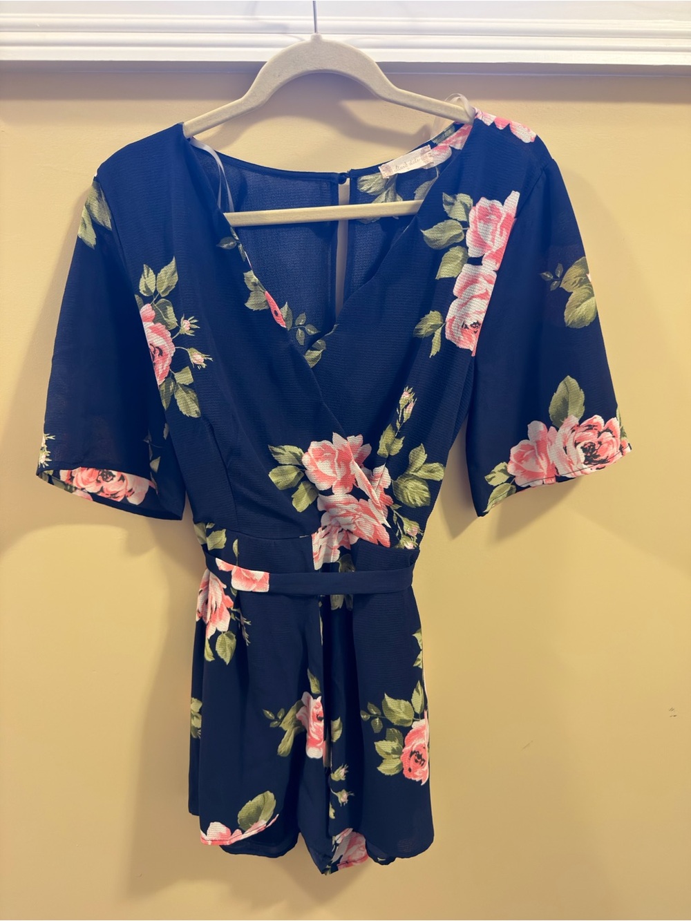 Altar’d State Navy Floral Women’s Romper
